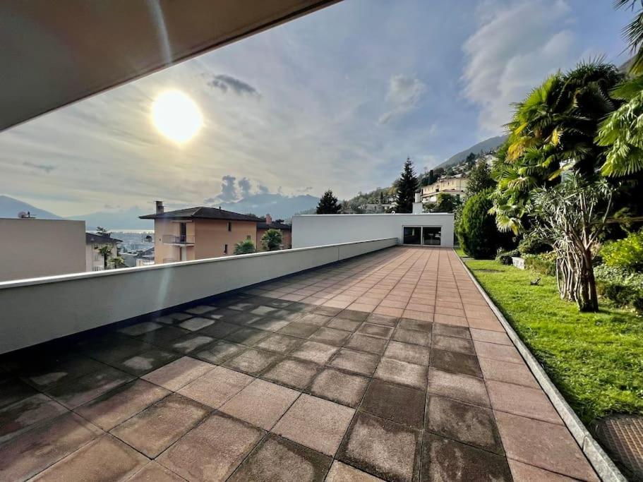 Bright Tiny Studio - Shared Pool & Sauna - Free Parking - Air Condition Muralto Exterior photo